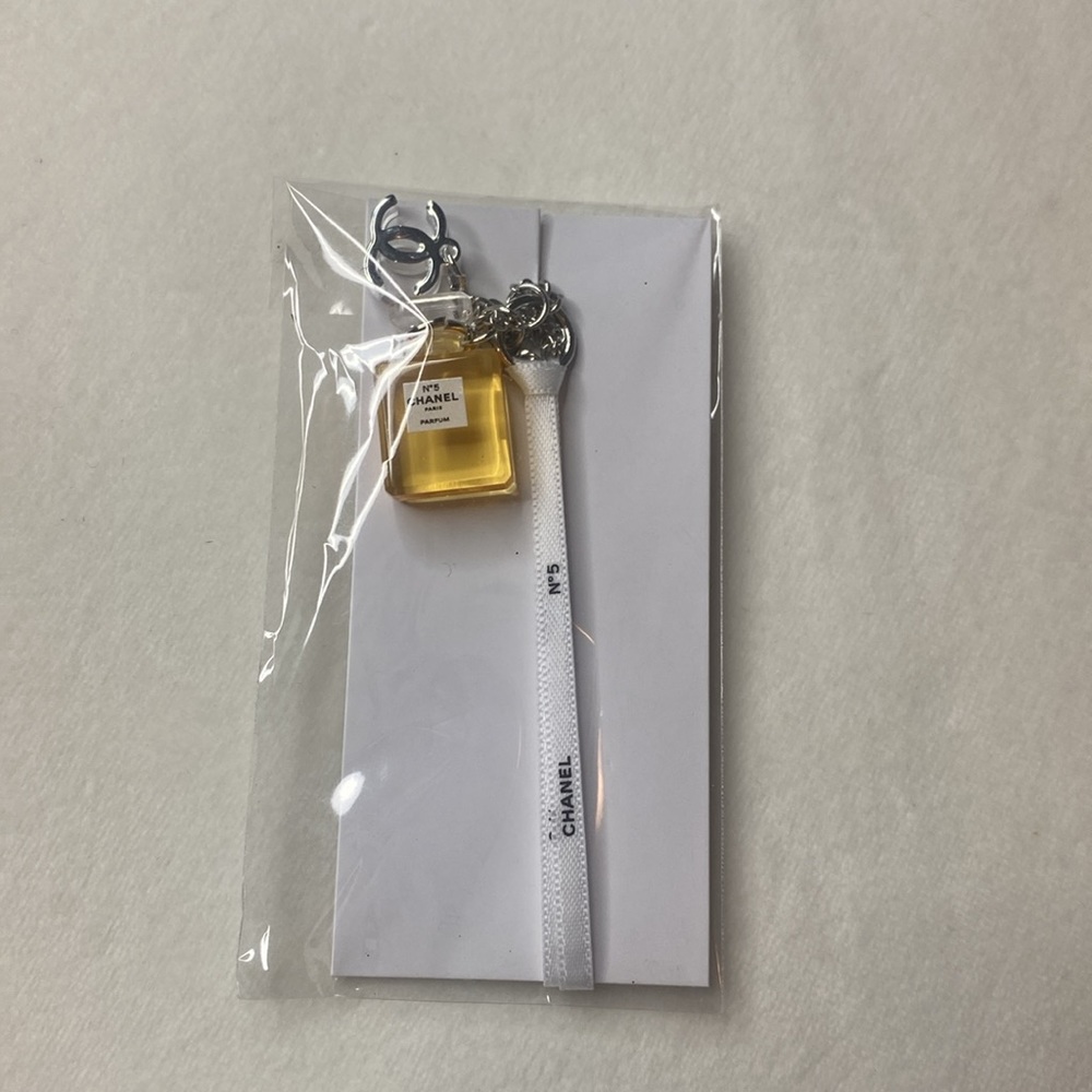 2021 Chanel Advent Calendar The Key Ring